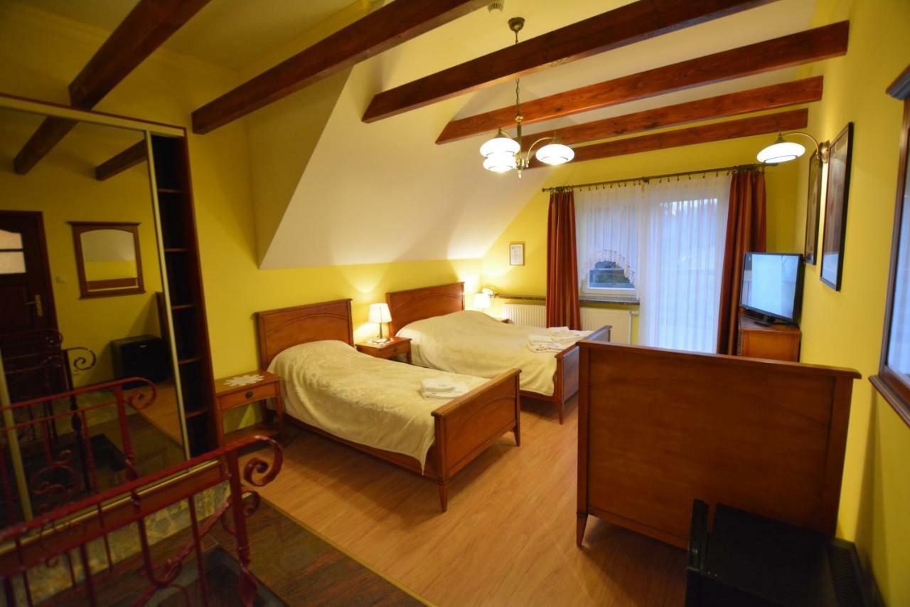Hotel Majątek Giże Marczak Olecko Zewnętrze zdjęcie