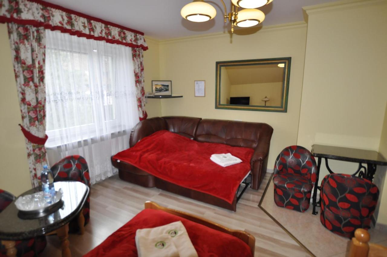 Hotel Majątek Giże Marczak Olecko Zewnętrze zdjęcie